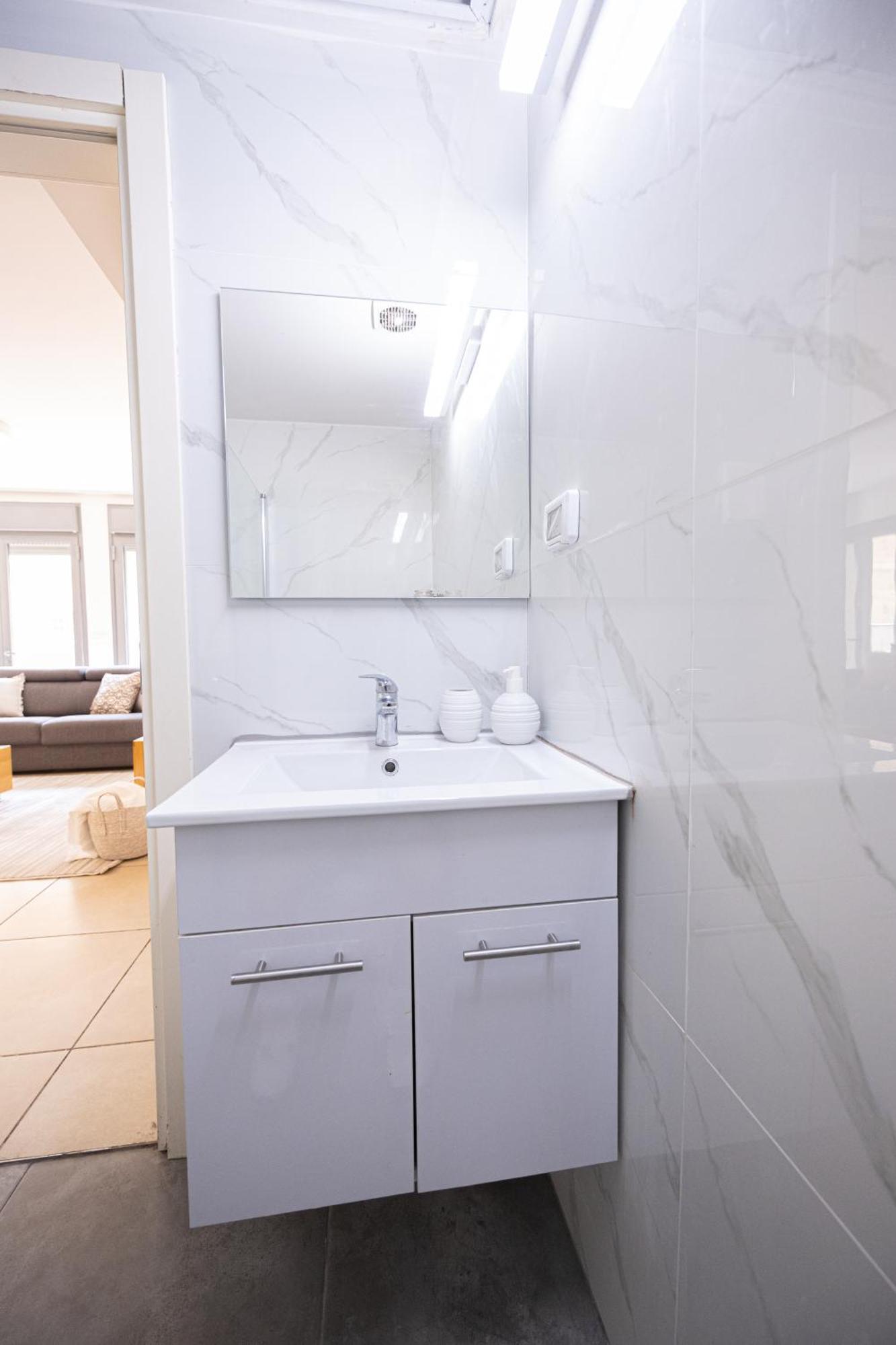 Kook Isrentals - Aparthotels In City Center Jeruzalem Buitenkant foto